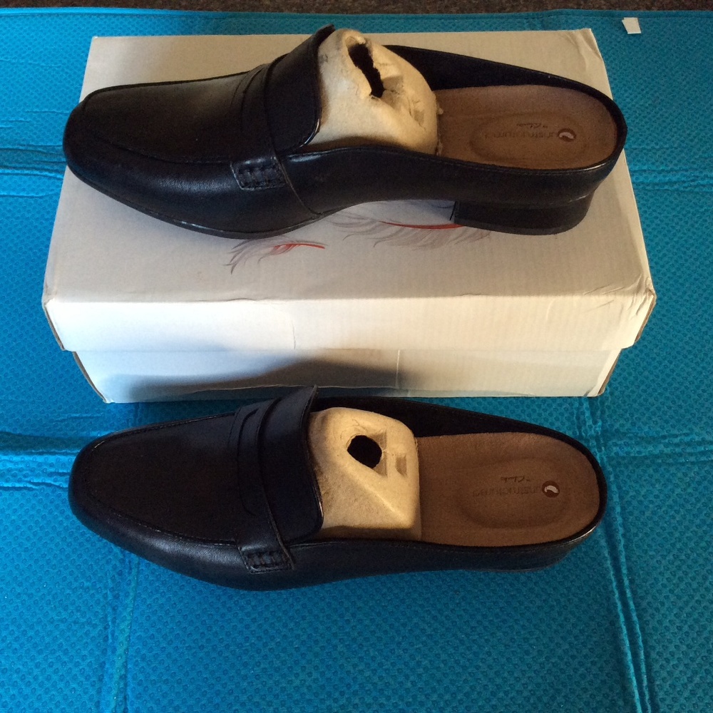 Clark’s Black Keesha Donna Leather Mule NIB SZ 8M